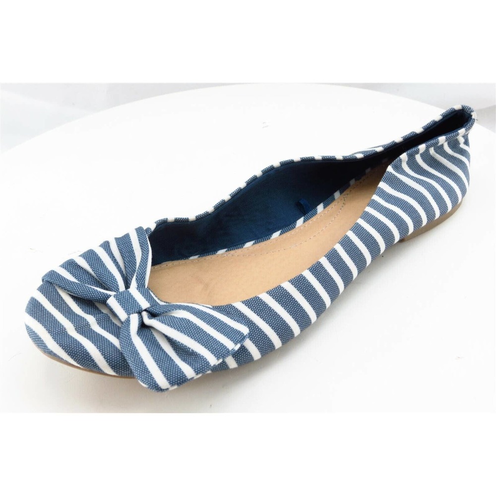 Time & Tru Women Sz 7.5 M Blue Flat Fabric Shoes